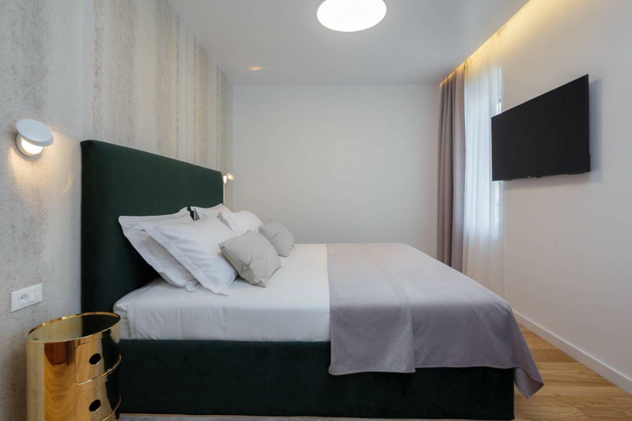 Belvedere Luxury Rooms - Breathtaking View Сплит Екстериор снимка